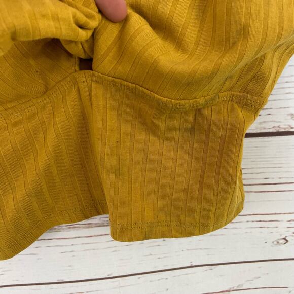 Windsor M Mustard Marigold Yellow Ribbed Knit Tie Knot Front Cami Crop Top - Picture 3 of 7